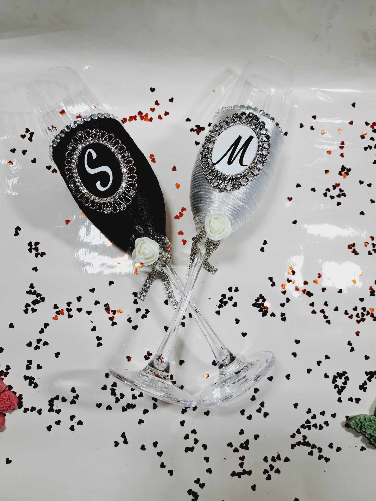 Set 4 Pahare Mire și mireasă alb negru