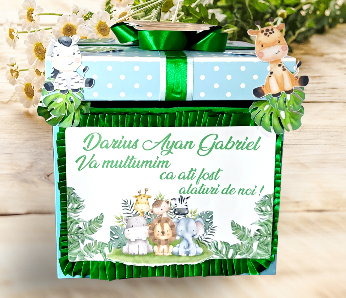 Casuta de dar botez tematica safari cu diverse animale